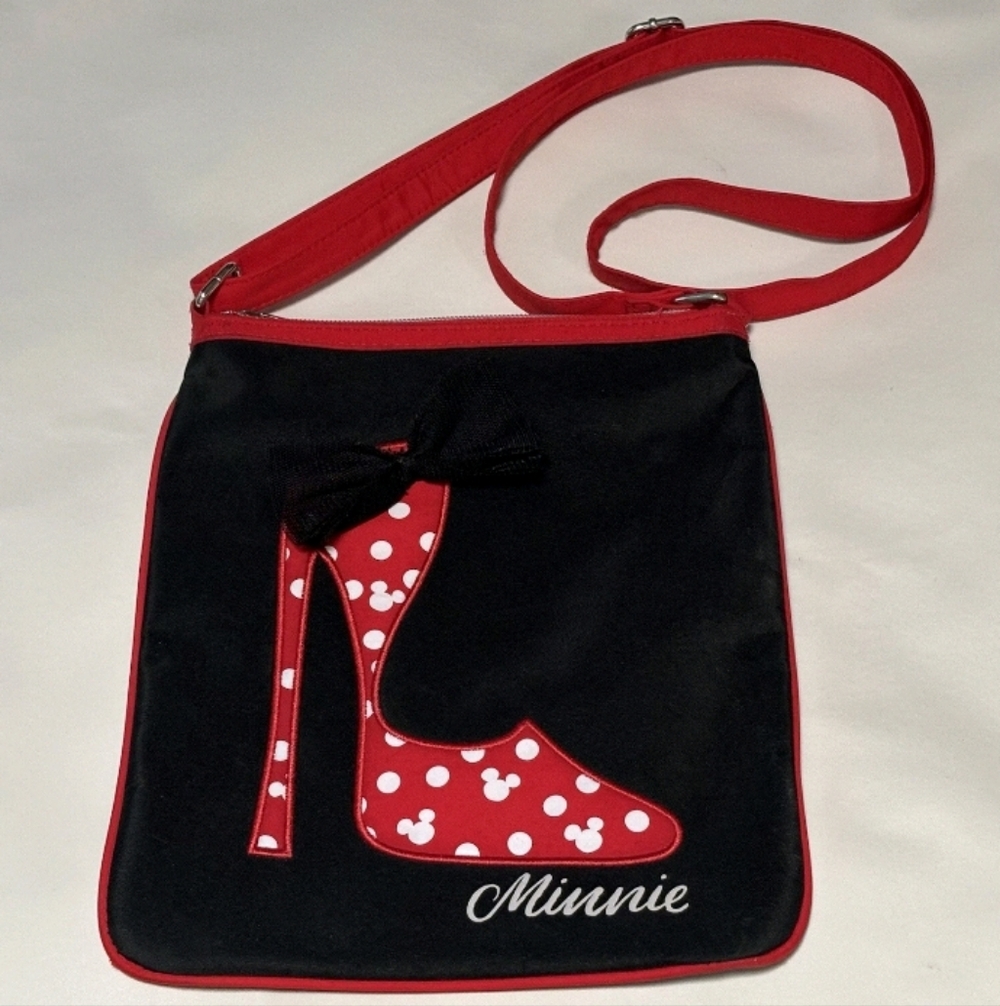 Disney Parks Minnie Mouse Stiletto Heels Design Crossbody Shoulder Bag Purse
